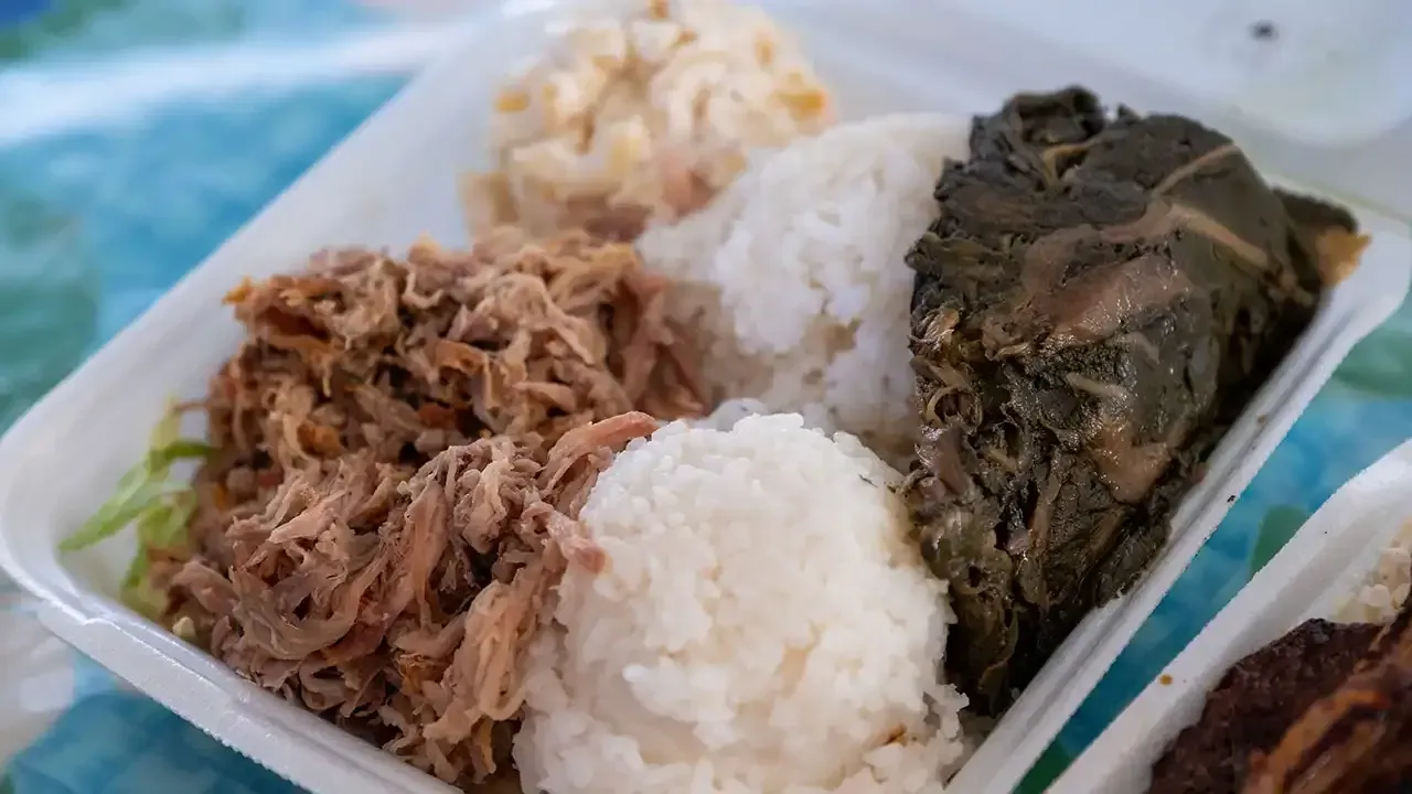 Kalua Pig a traditional Hawaiian lunch plate.