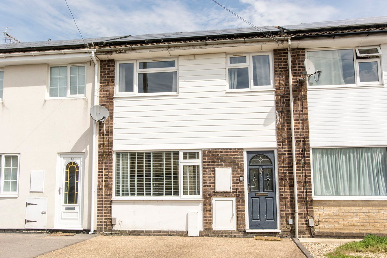 House For Sale in Hopton Fields Market Harborough LE16