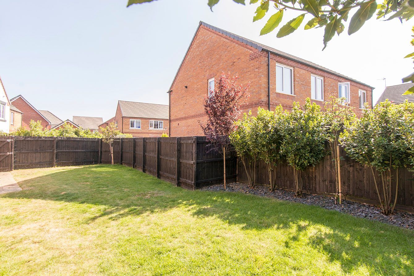 Independent estate agents in Harborough Farndon Fields LE16
