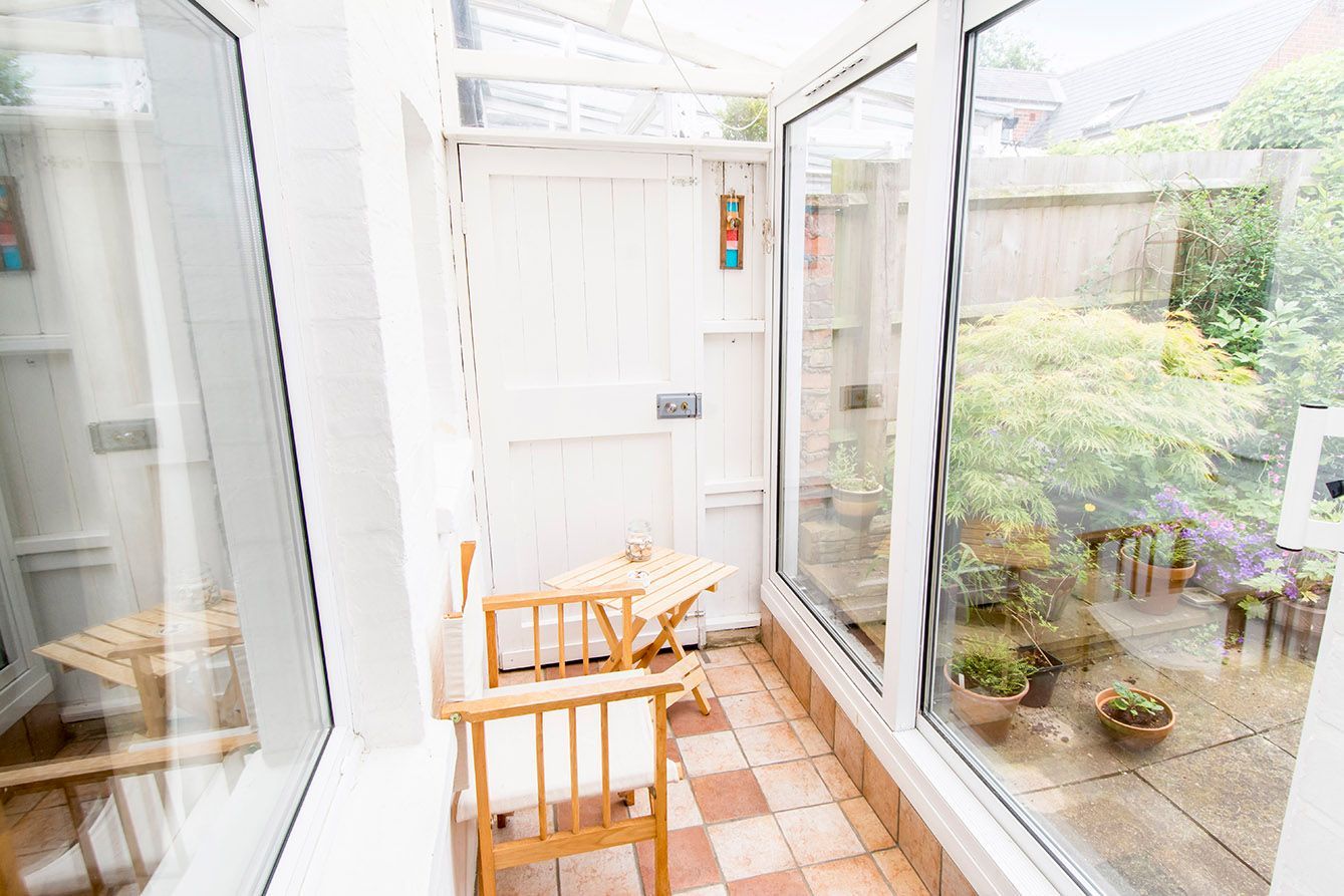 House for Sale Free Valuation LE16