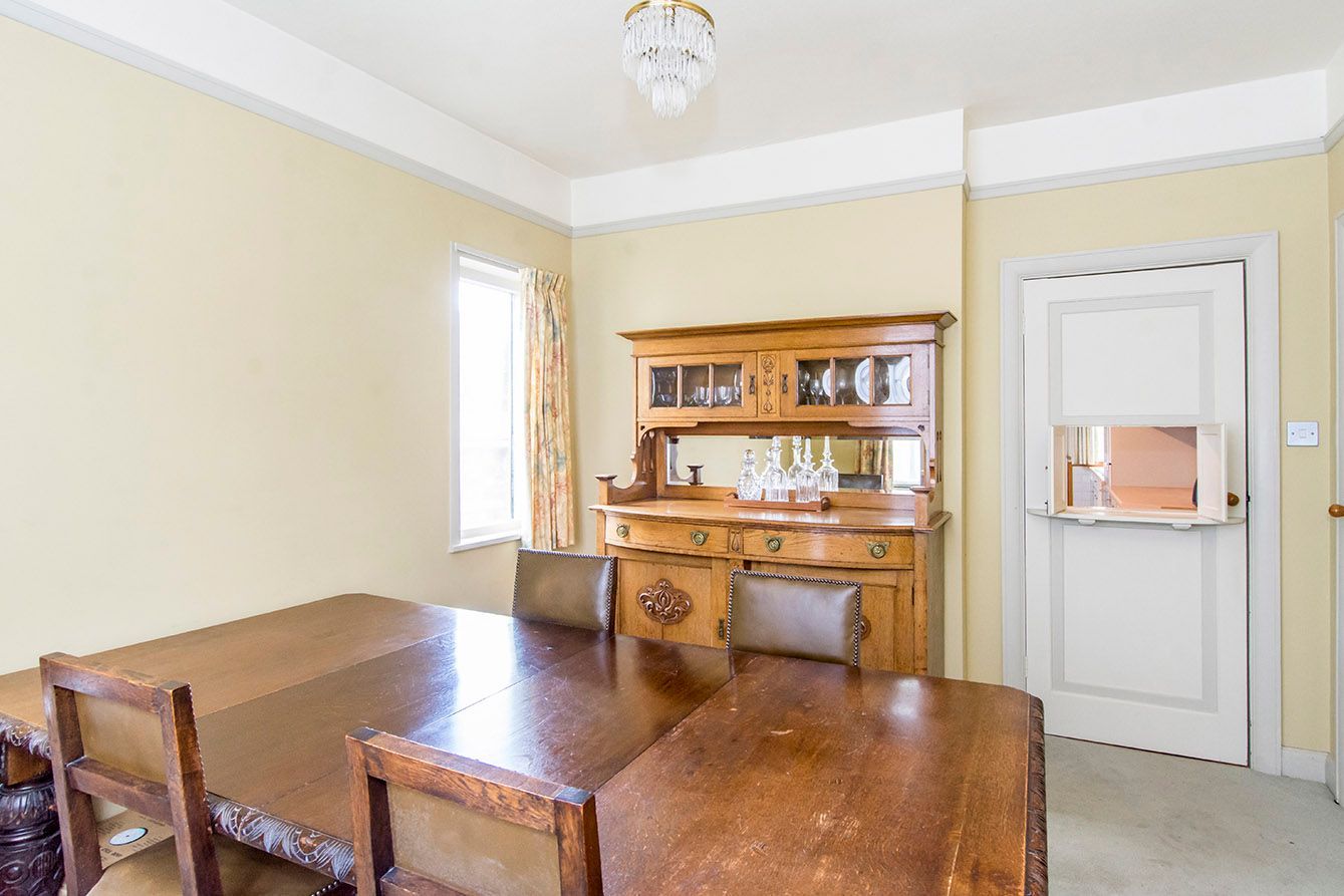 House For Sale in Market Harborough Hillcrest Avenue LE16