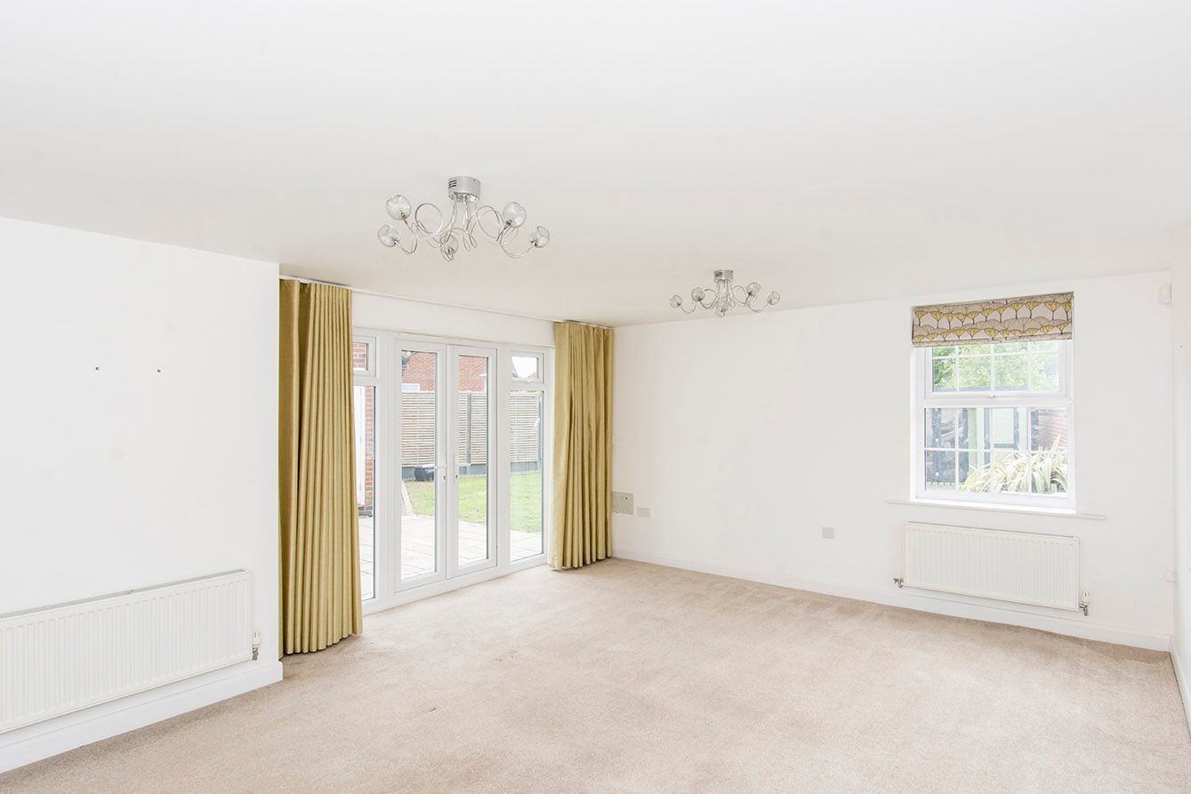 Harborough Estate Agents Limner Street LE16