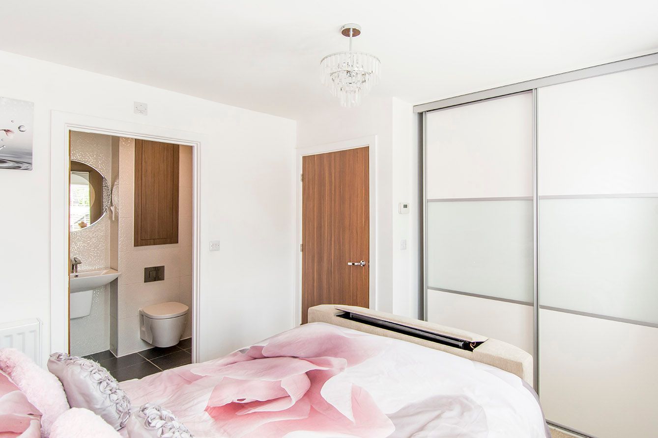 Detached House for Sale in Market Harborough Harborough Bridegroom Street LE16