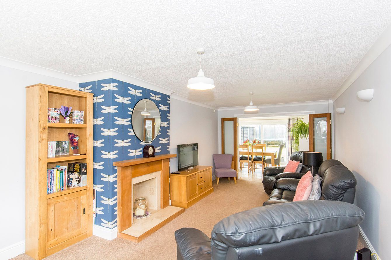 Cromwell Crescent LE16 Harborough Estates