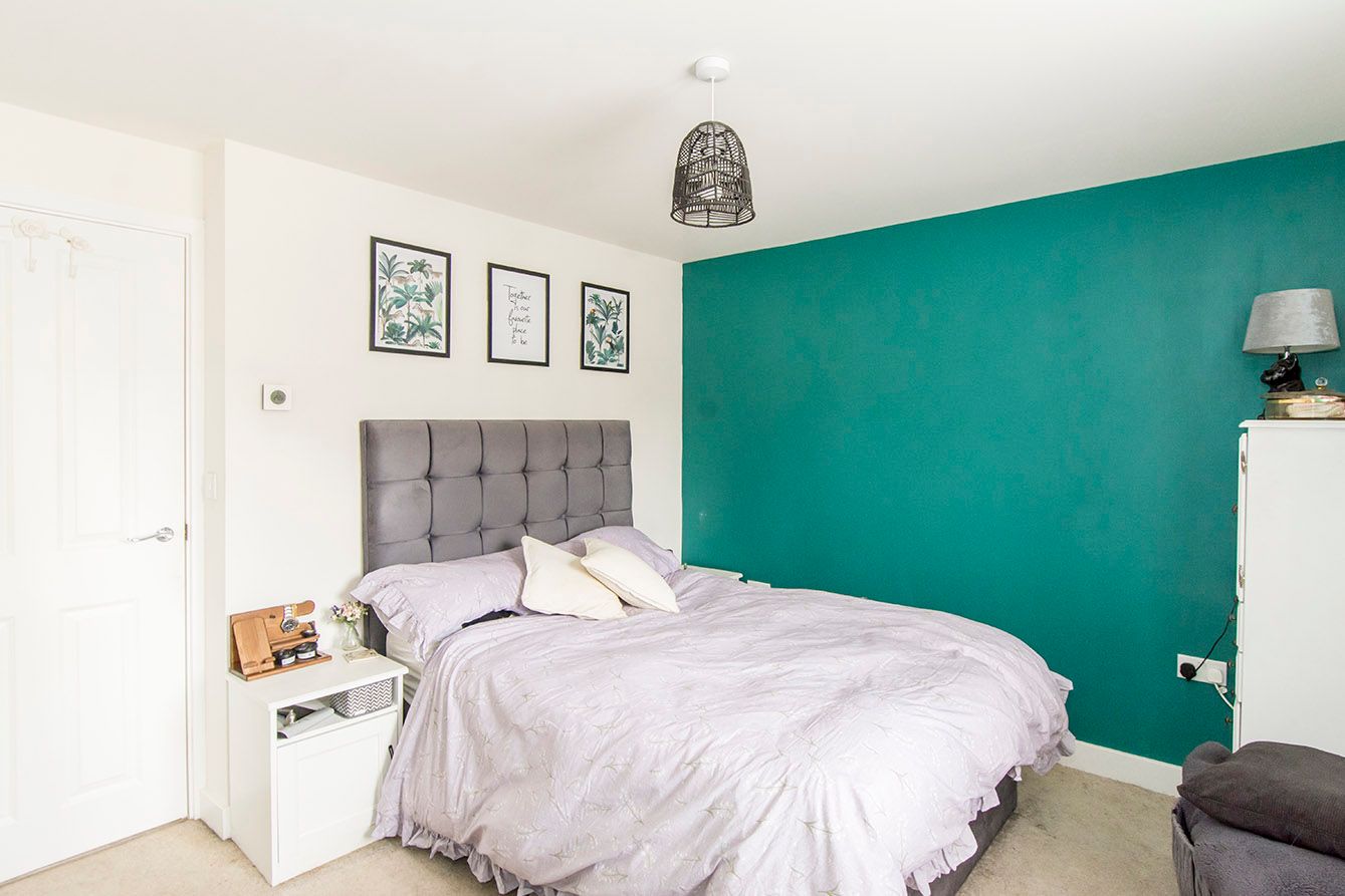 Property Valuation in Market Harborough LE16