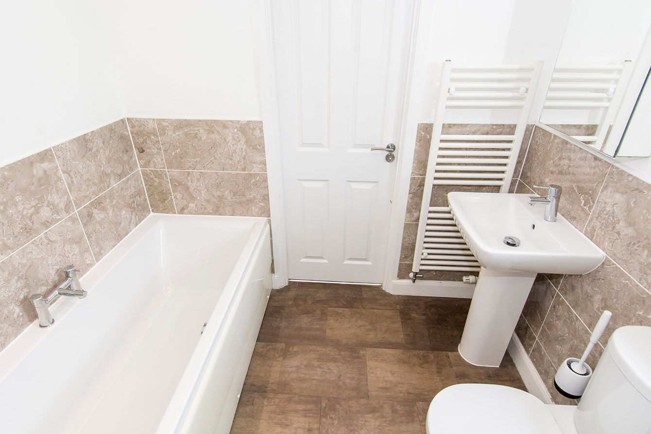 Valuation for property in Market Harborough Limner Street LE16