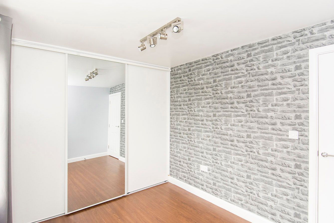 property valuation for LE16 Limner Street LE16