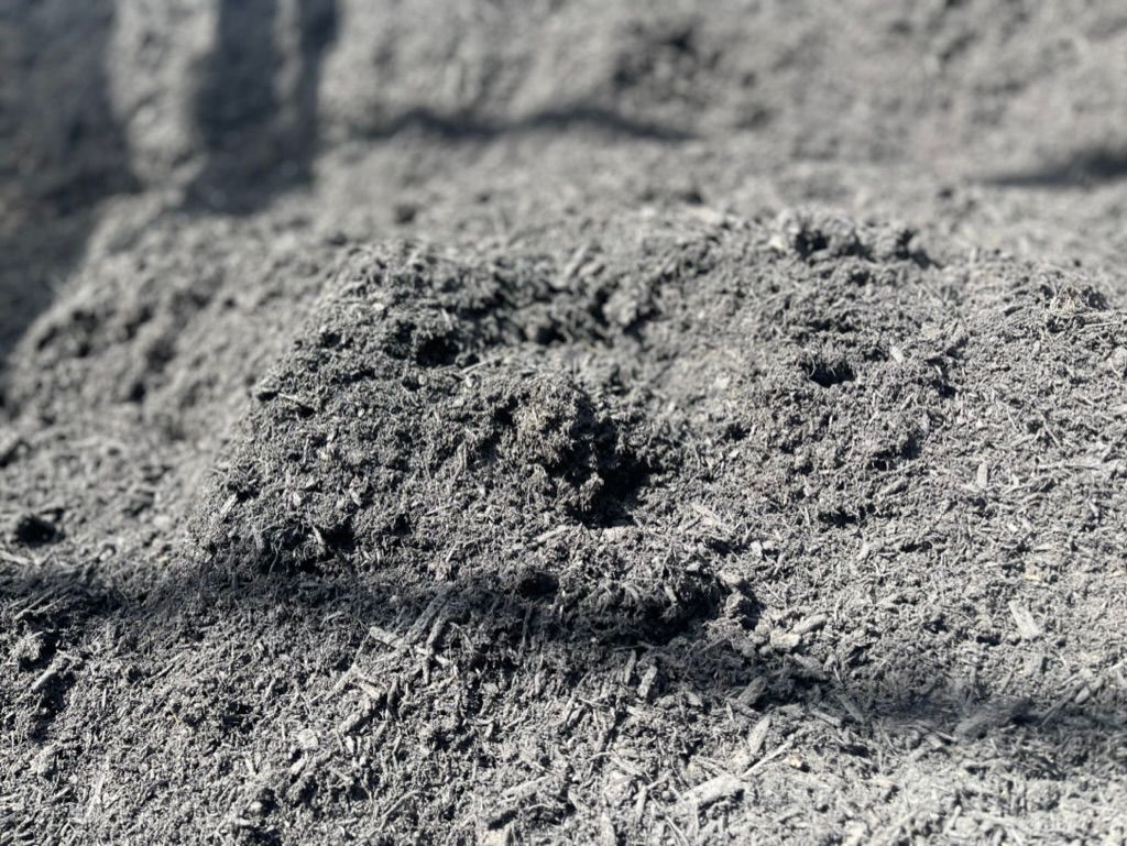 Landscape Material Delivery Mulch & Topsoil West Hartford, CT