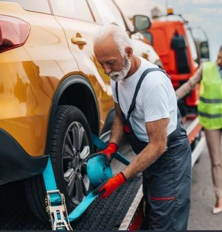 Emergency Towing | Zephyrhills, FL | 813 Towing Service