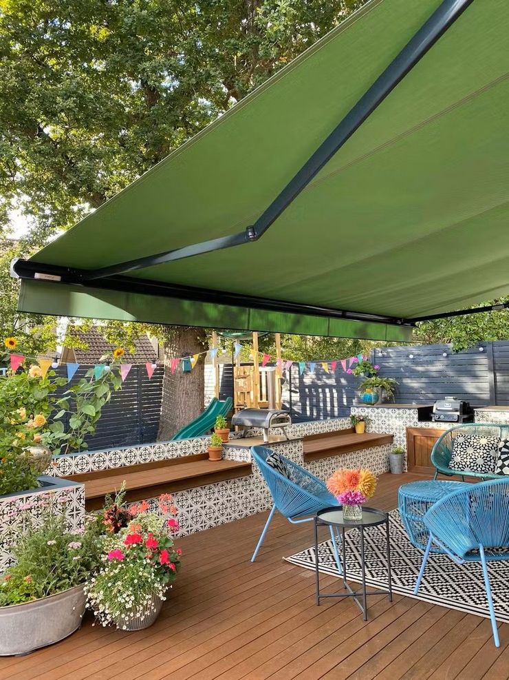 Awnings, Awning installer, wall mounted awnings, Awning installer peterborough