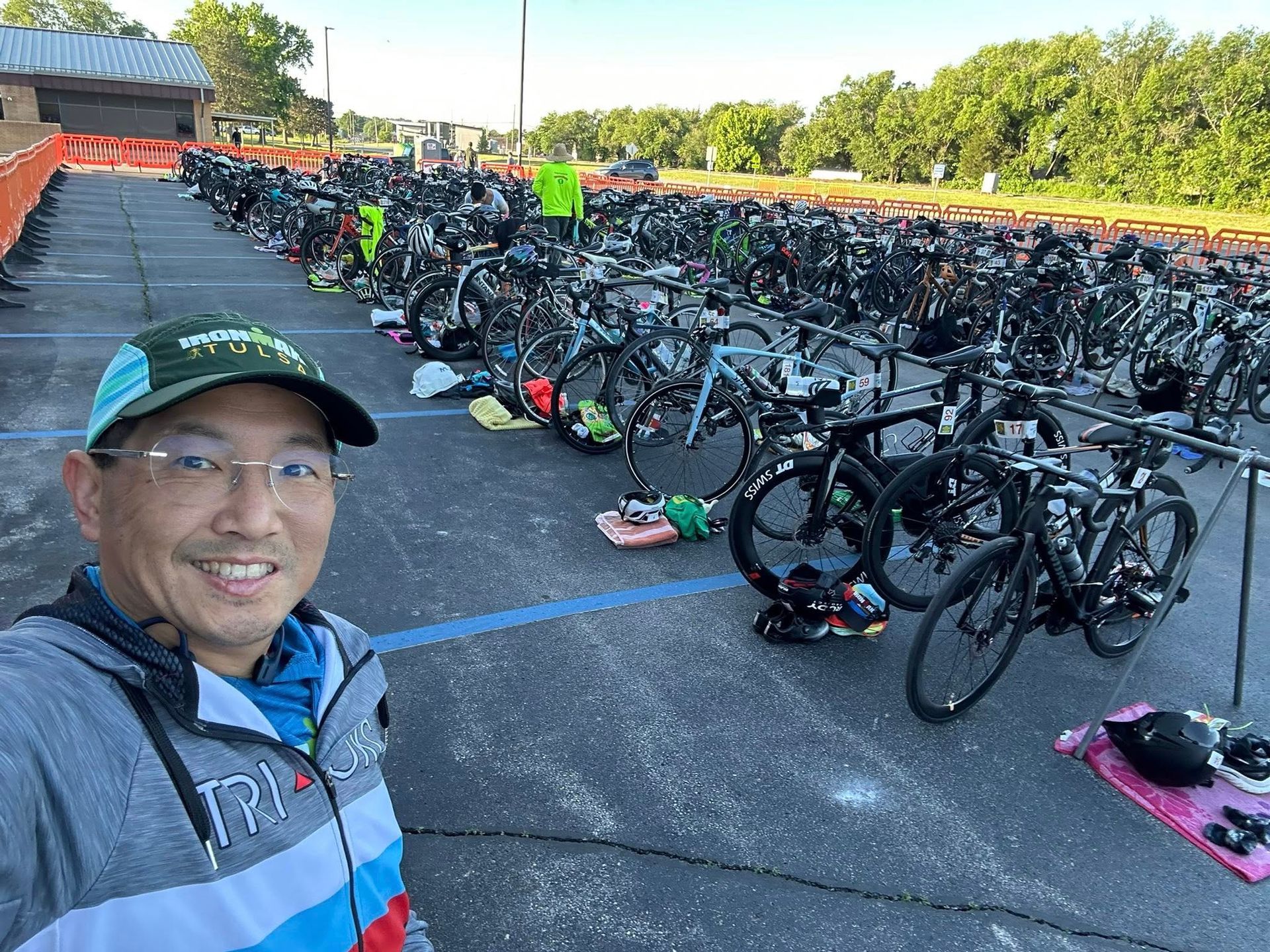 Rocky Chin volunteering at Spring Fever Triathlon 2026