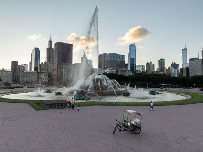 This view of our pedicab at Buckingham Fountain is central to the story about Bike and The City—a chicago pedicab company with deep roots in the heart of the city.
