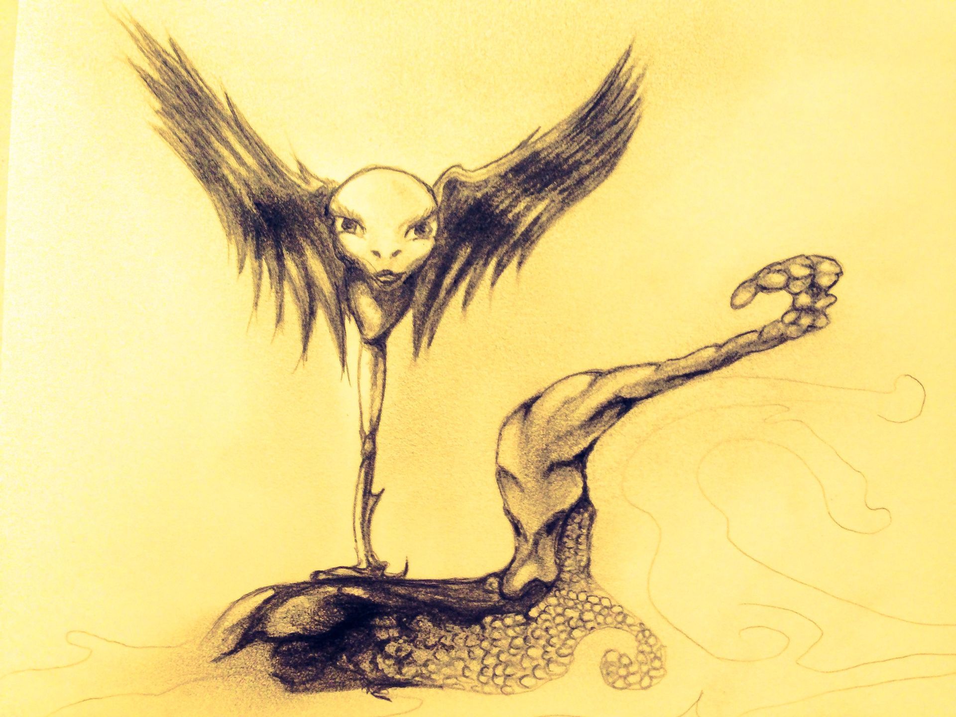 Surrealistische schets van een gevleugelde figuur met een schedelgezicht boven een lang, slangachtig wezen op een gele achtergrond.