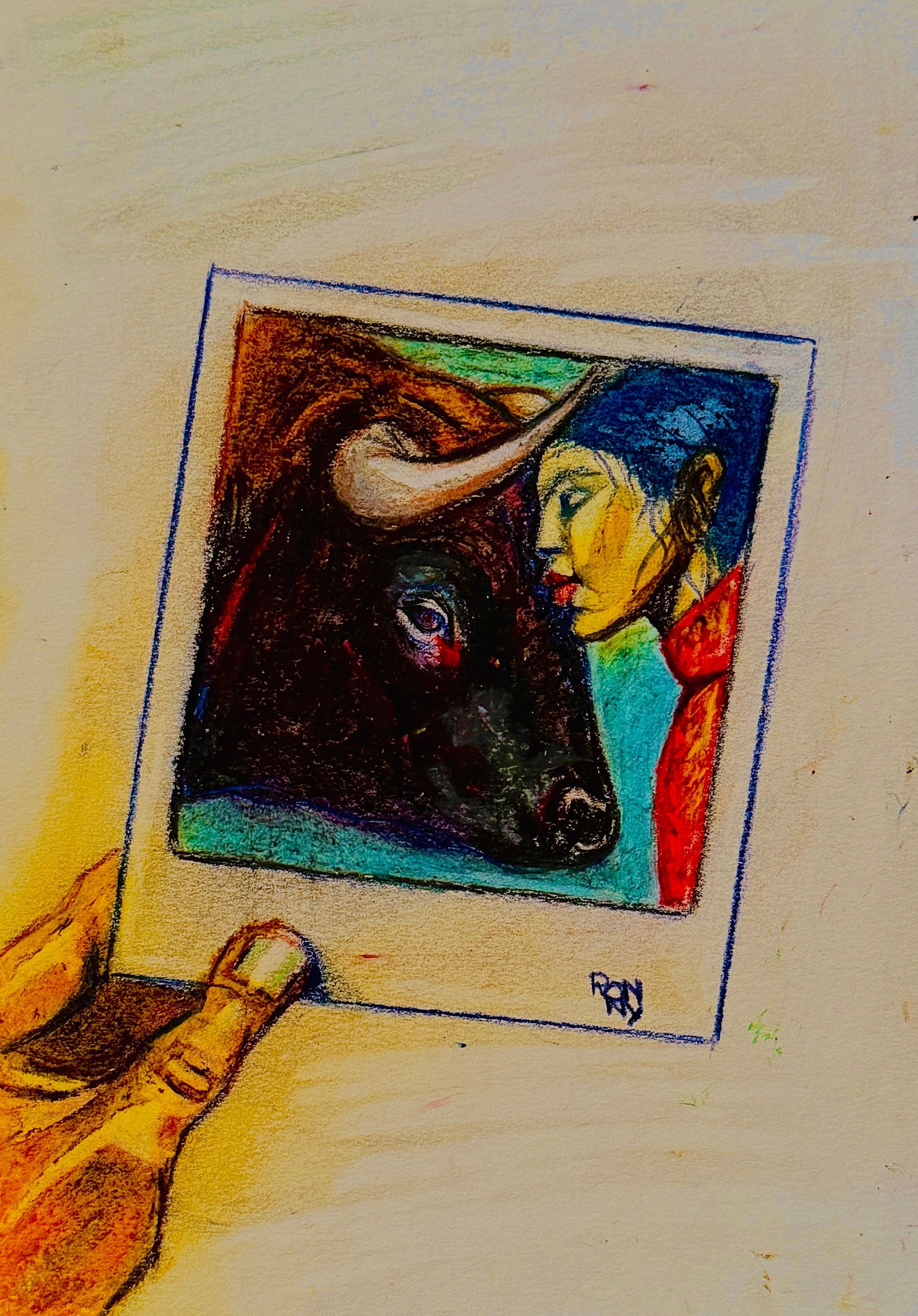 Hand die een kleine, kleurrijke tekening vasthoudt van een zwart paard en een persoon in profiel.