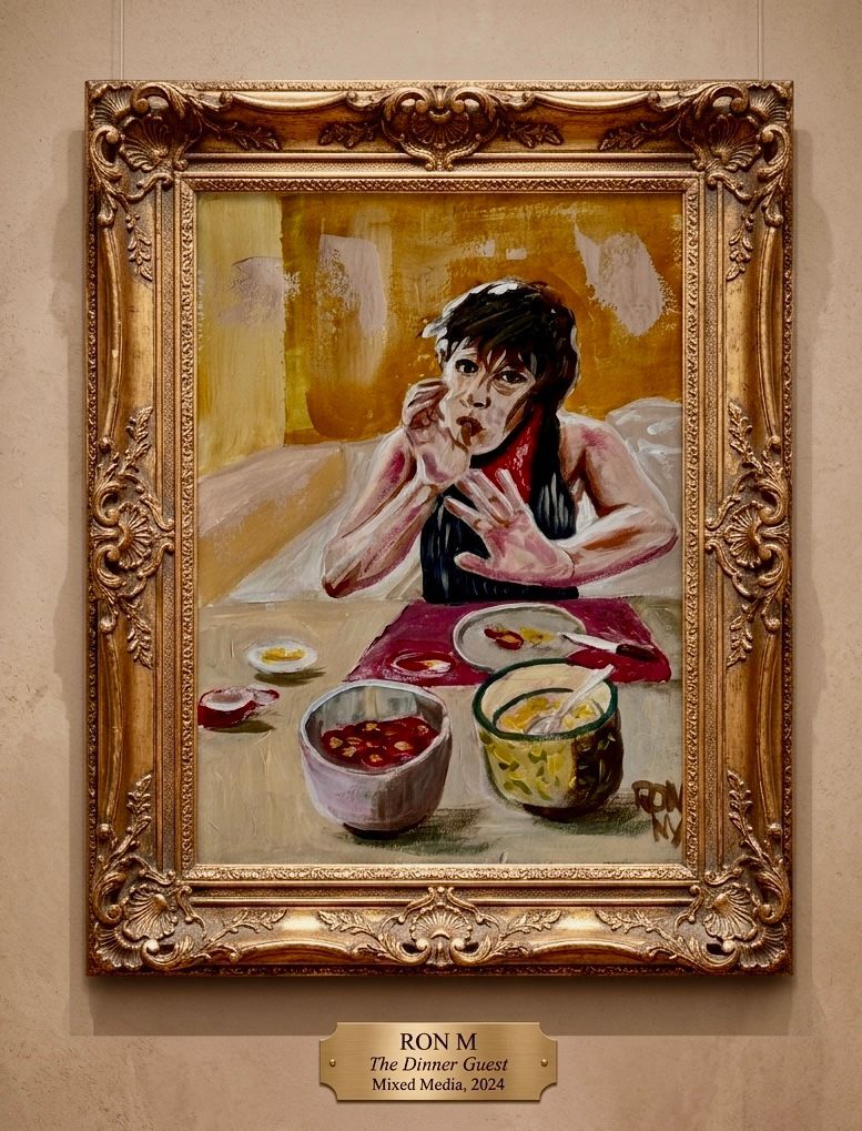 Ingelijst schilderij van een zittend persoon aan een tafel met schalen vol rood en geel eten op een warmgetinte achtergrond.