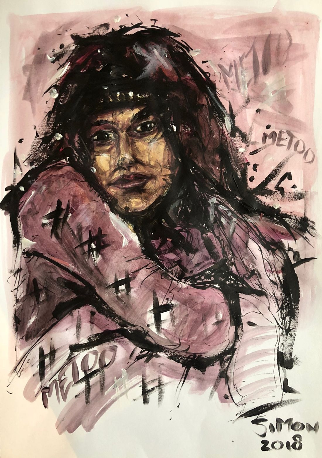 Abstract portret met donker haar en een roze sjaal op een lichtroze achtergrond.