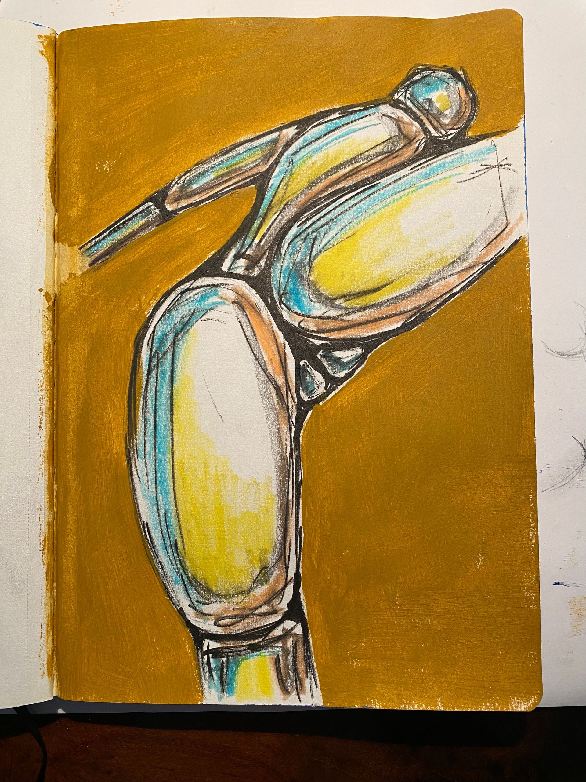 Abstract schilderij van een zonnebril in geel, turquoise en wit op een mosterdkleurige achtergrond.