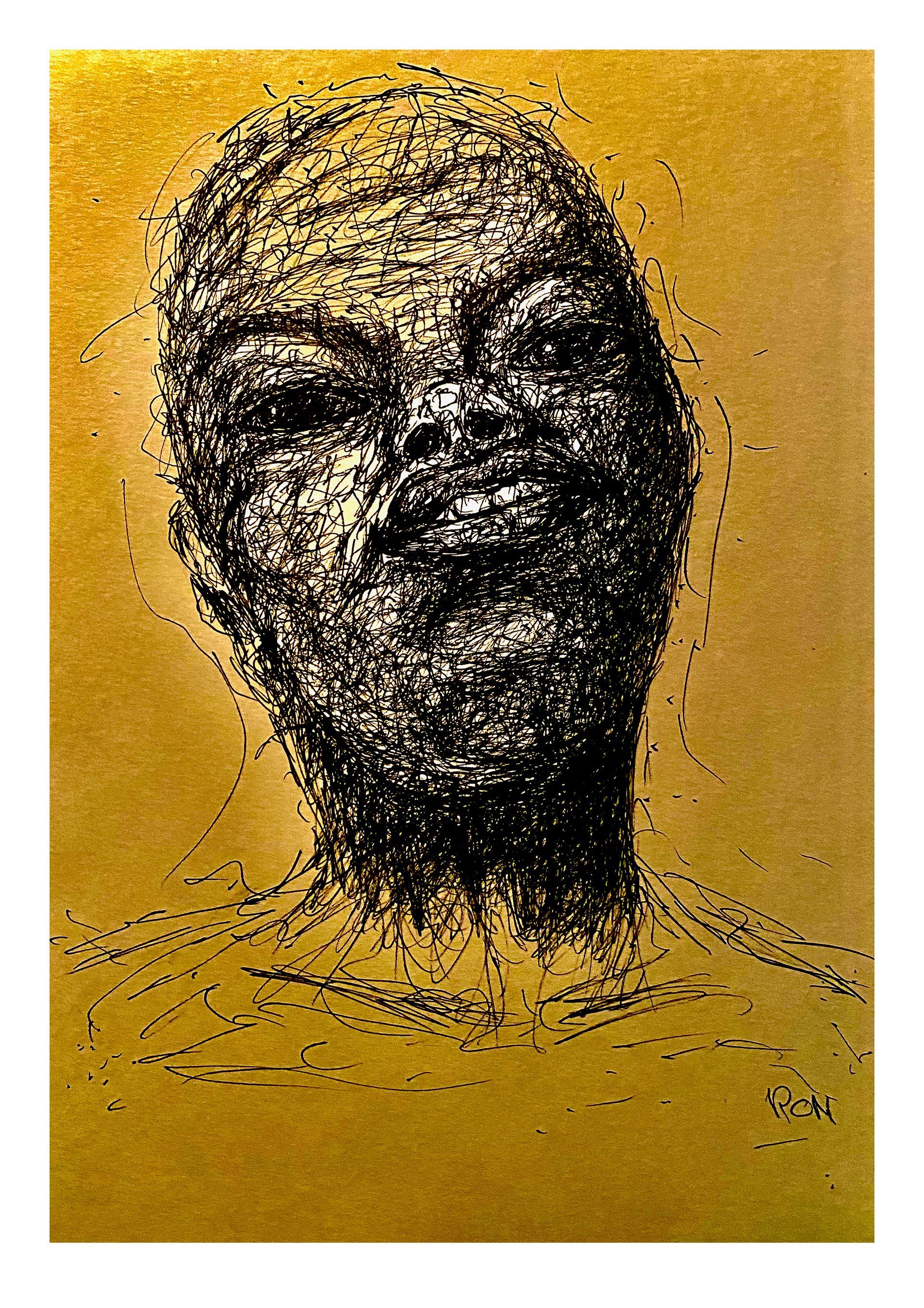Een portret in zwart-goud met textuur op een gele achtergrond, waarop een lachend gezicht en schouders te zien zijn.
