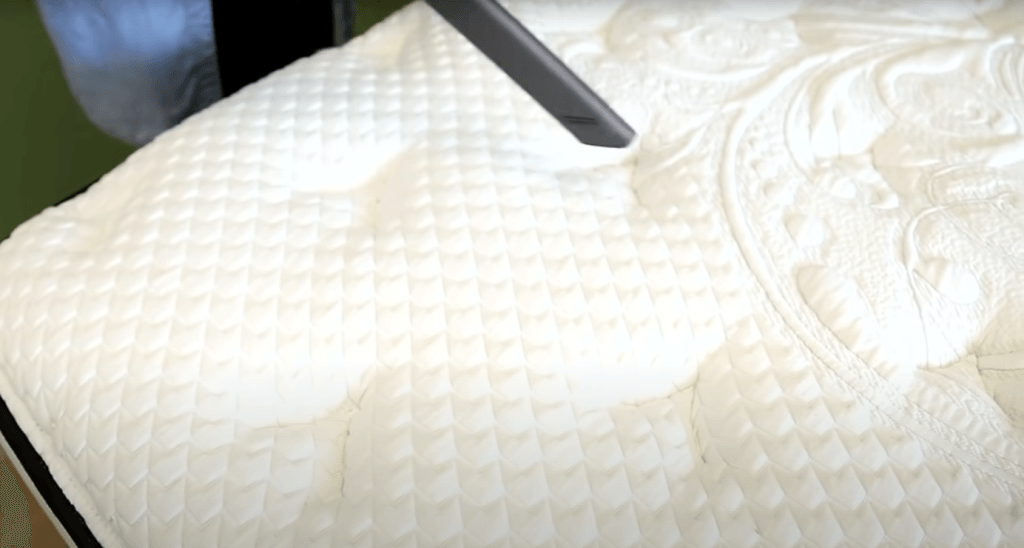 How To Clean a Futon Mattress In 4 Easy Steps