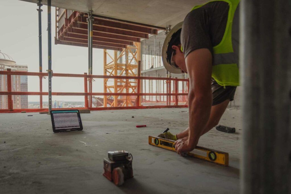 Ashton Sawing and Drilling using scanning tools to detect embedded concrete hazards