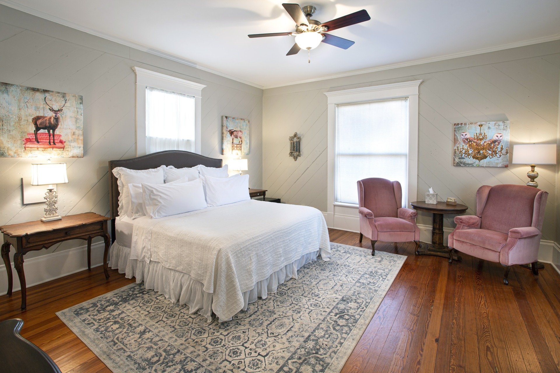 Gallery Smithville, TX The Katy House