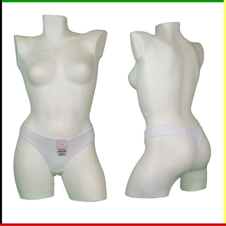 Twee witte mannequins in wit ondergoed, voor- en achterkant.