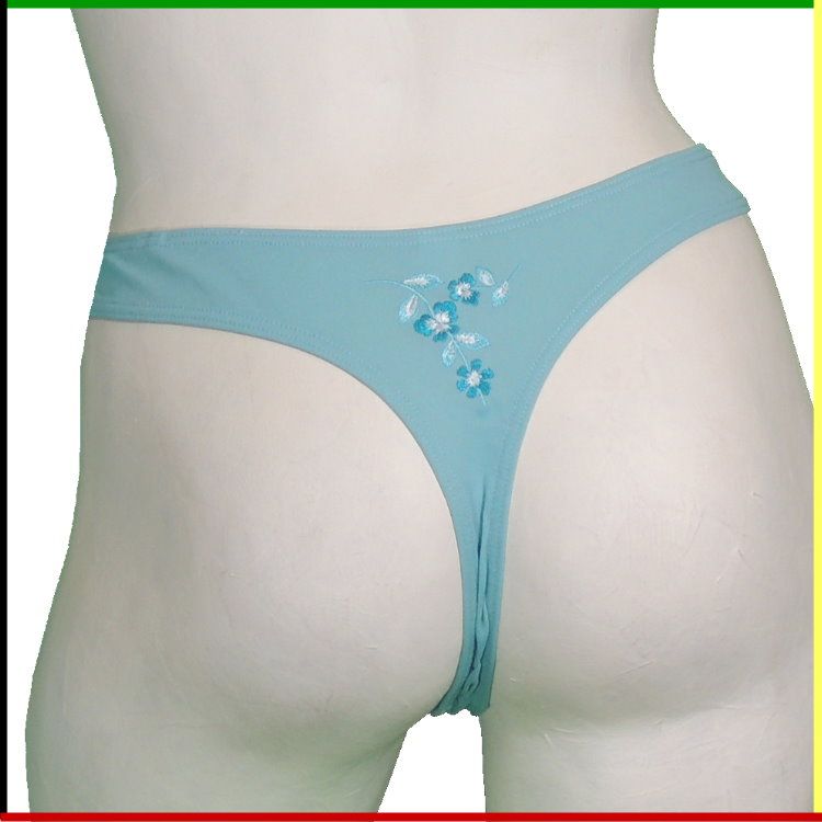 Mannequin met een blauwe string; voor- en achterkant.