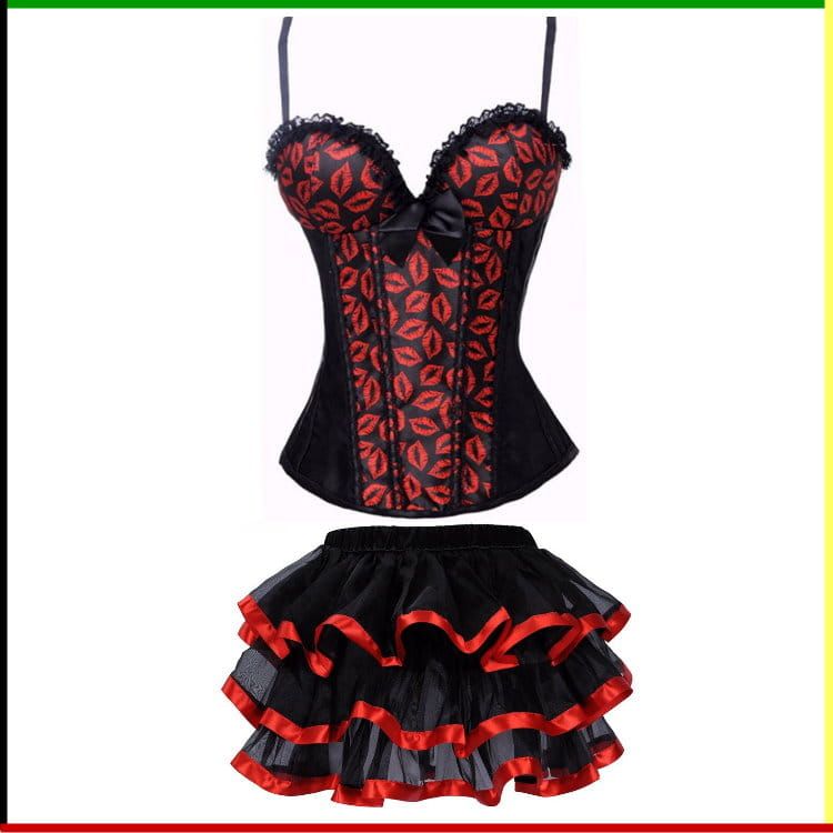 Rood-zwart korset met lippenprint, zwarte rok met rode bies, studiofoto.