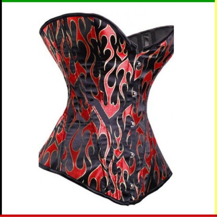 Zwart korset met rood vlammenpatroon.