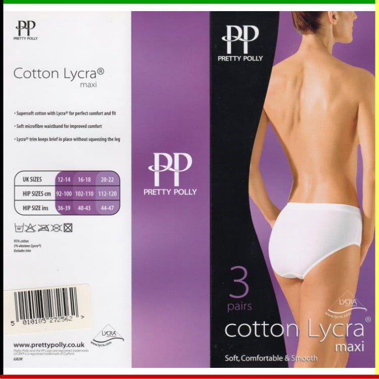 Verpakking van Pretty Polly katoenen Lycra maxi slips, met een vrouw die er een draagt.