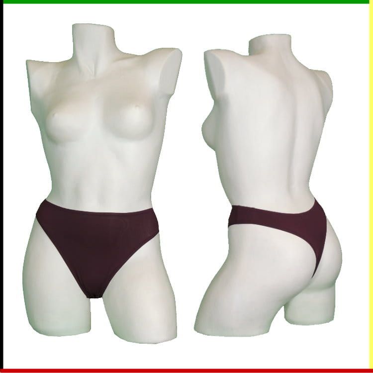 Witte torso-mannequin met bordeauxrood ondergoed; voor- en achterkant.
