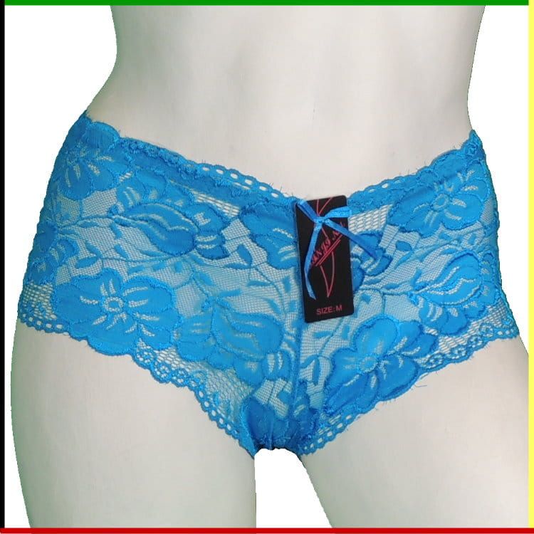 Blauwe kanten jongensshort op een witte torso-mannequin, voor- en achterkant.