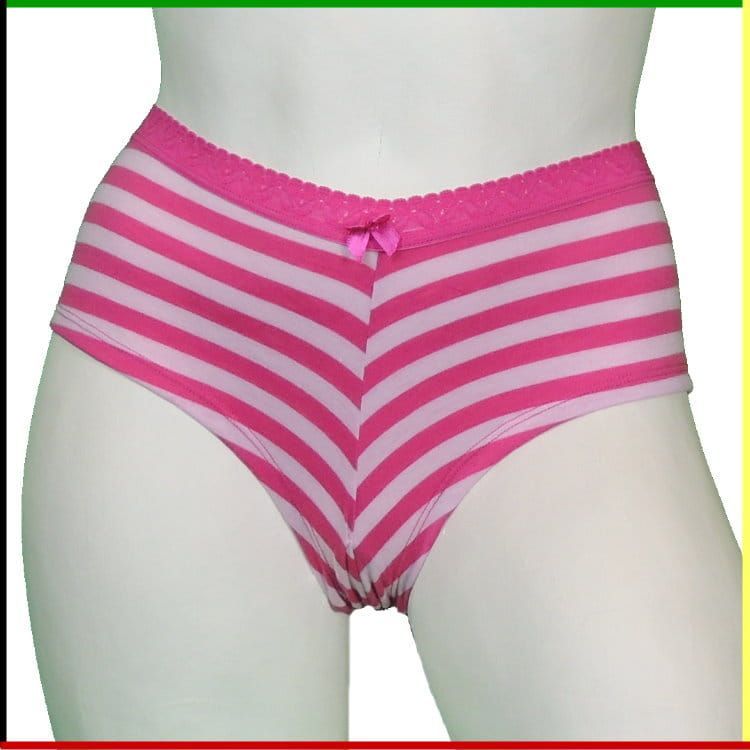 Twee witte mannequins met roze gestreept ondergoed, voor- en zijaanzicht.