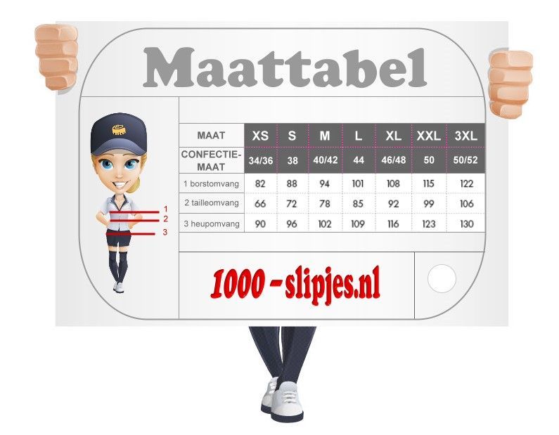 Een persoon met een bord met een maattabel voor kleding, waarop 