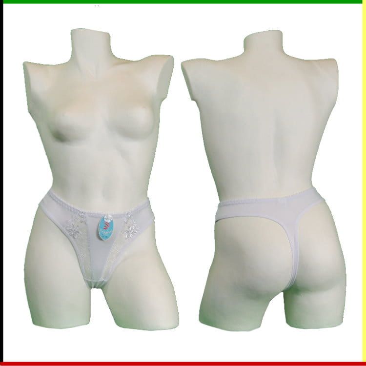 Witte mannequin met een witte string, voor- en achterkant.