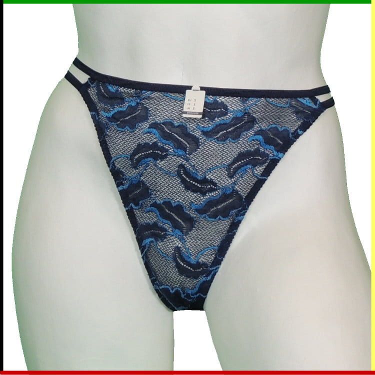 Mannequin met blauwe string met patroon; voor- en achterkant.