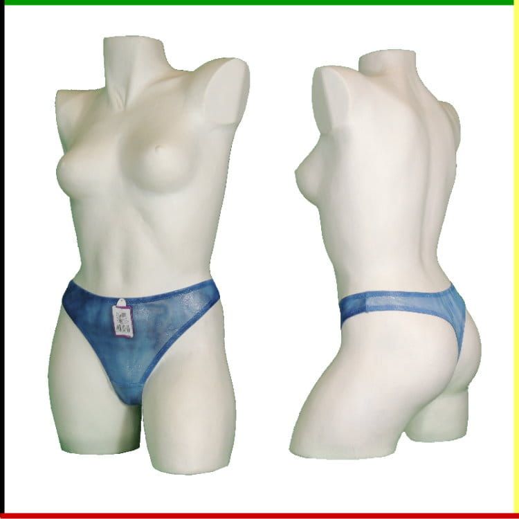 Witte mannequin torso met blauw wegwerpondergoed, voor- en zijaanzicht.