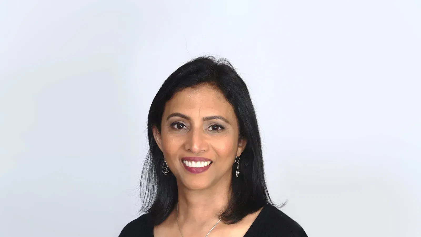 Dr. Fernandes