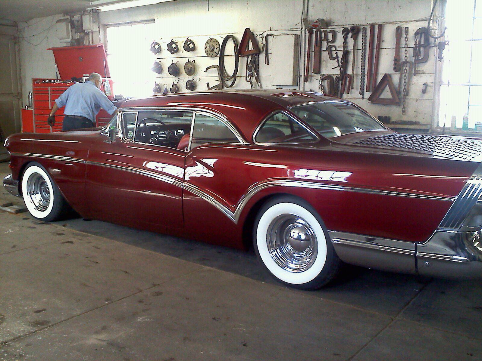 Contact Robinson Alignment Garden City, KS