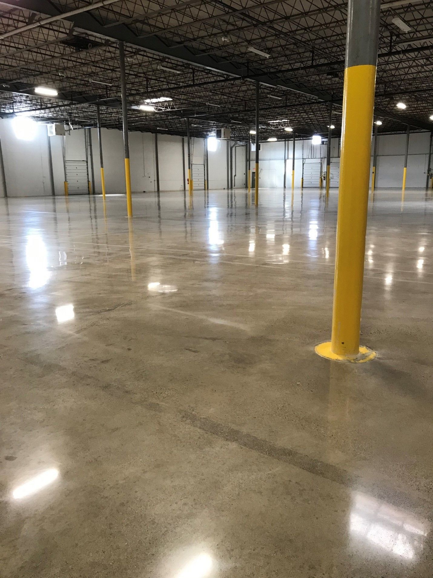 Large Interior of Store — Oceanside, NY — Industrial Floorworks