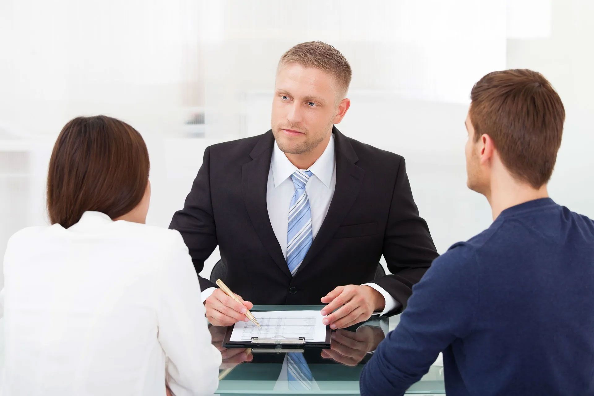 5 Questions to Ask Your Divorce Attorney