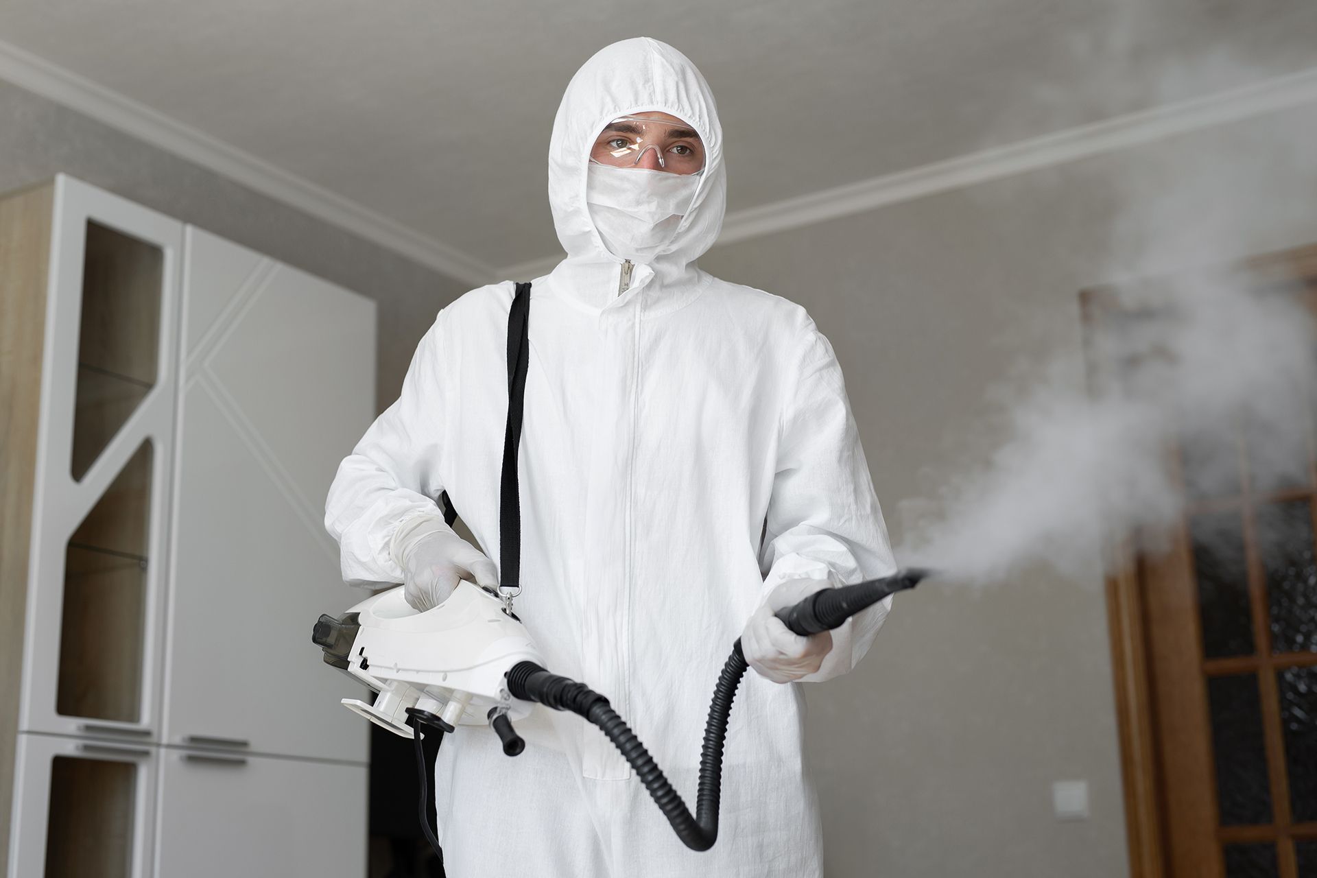 Mold Specialist in With Full Suit