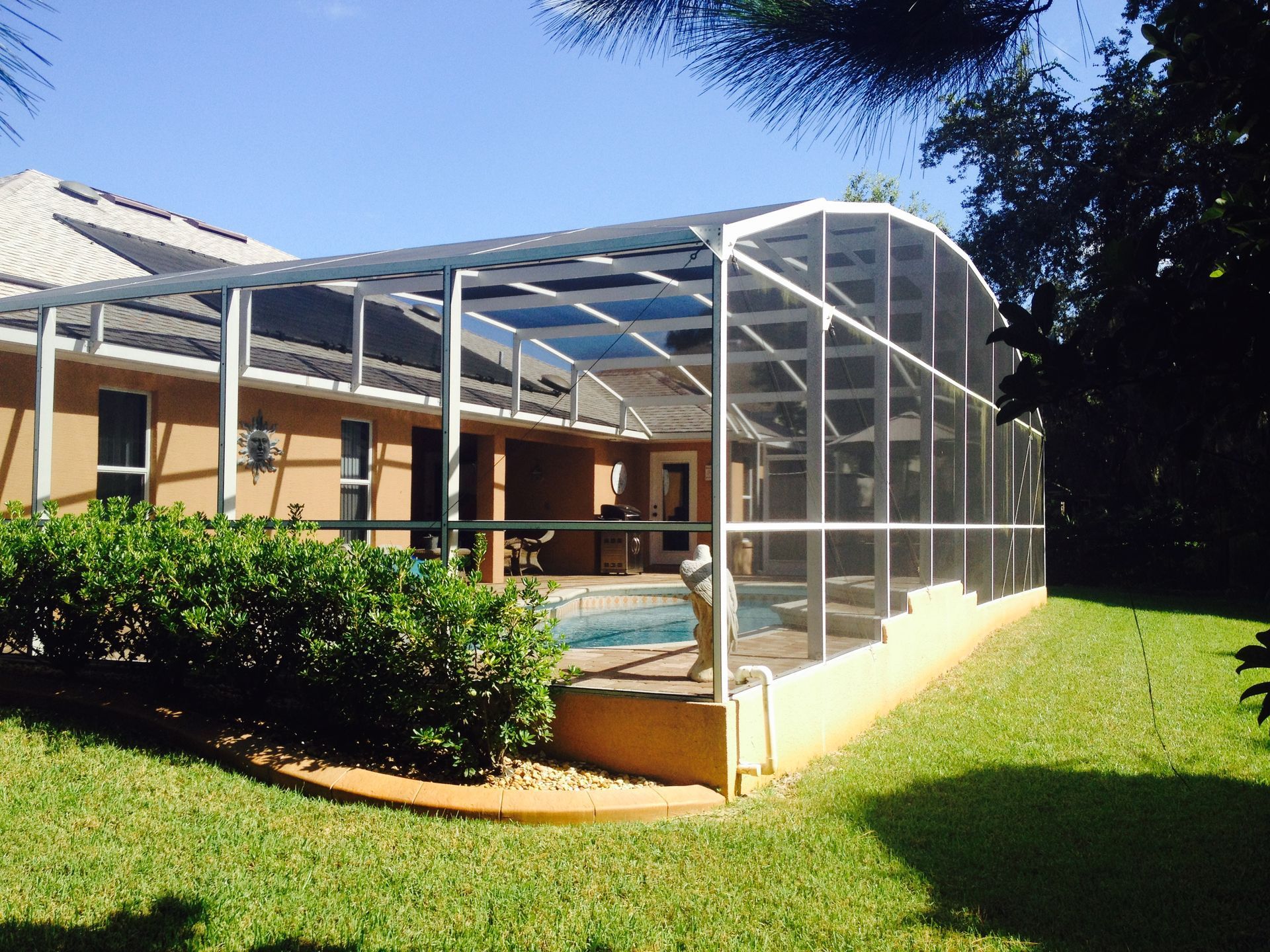 Swimming Pool With Screened - DeLand, FL - Phelps Aluminum & Supply LLC
