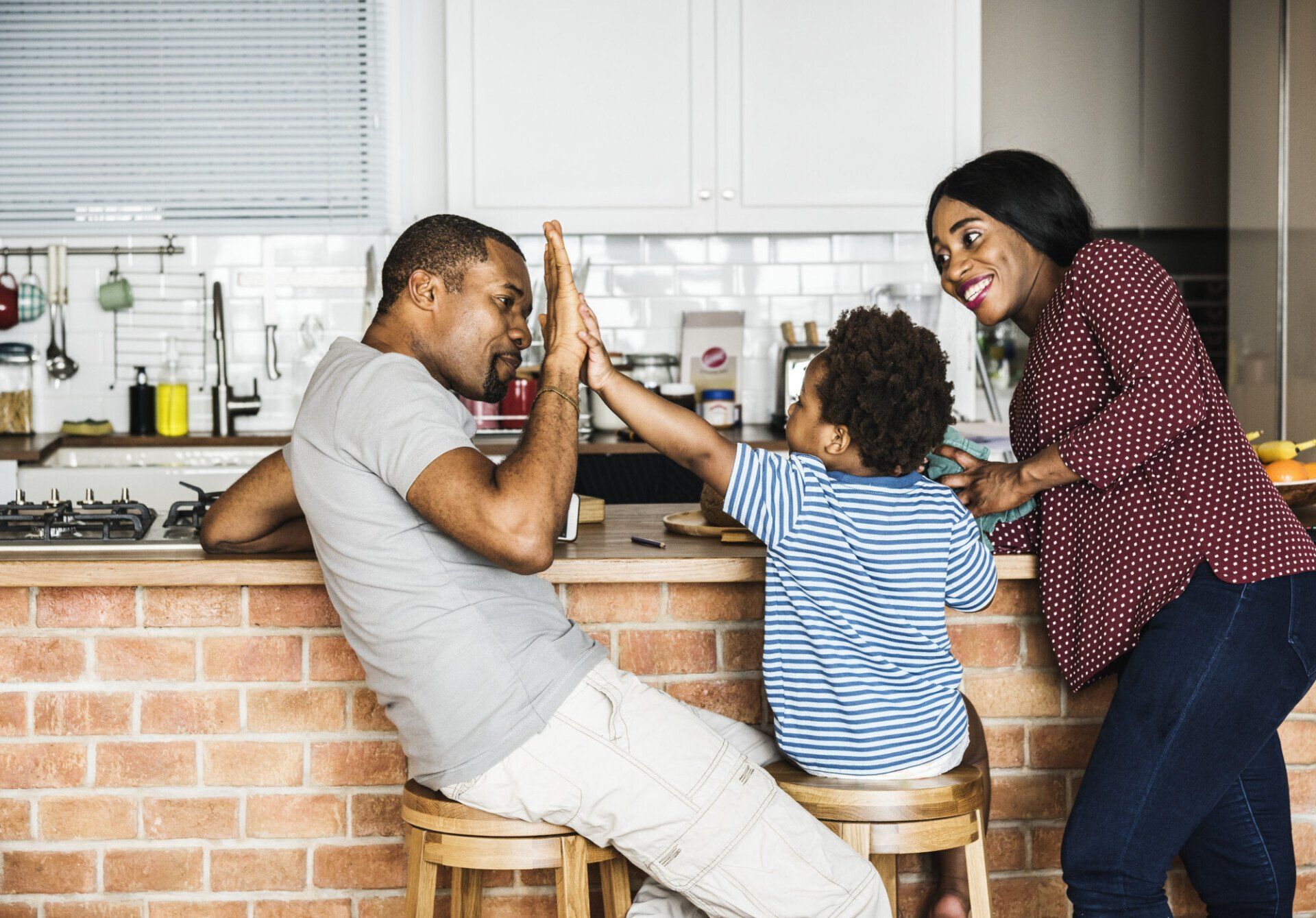 There is a Black wealth gap, which is why financial literacy in the Black community is essential. Le
