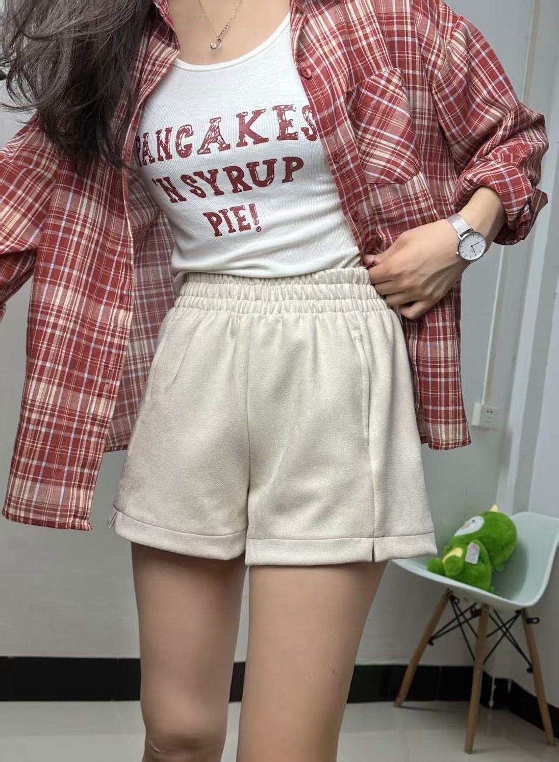 260916麂皮抽繩彈性短褲