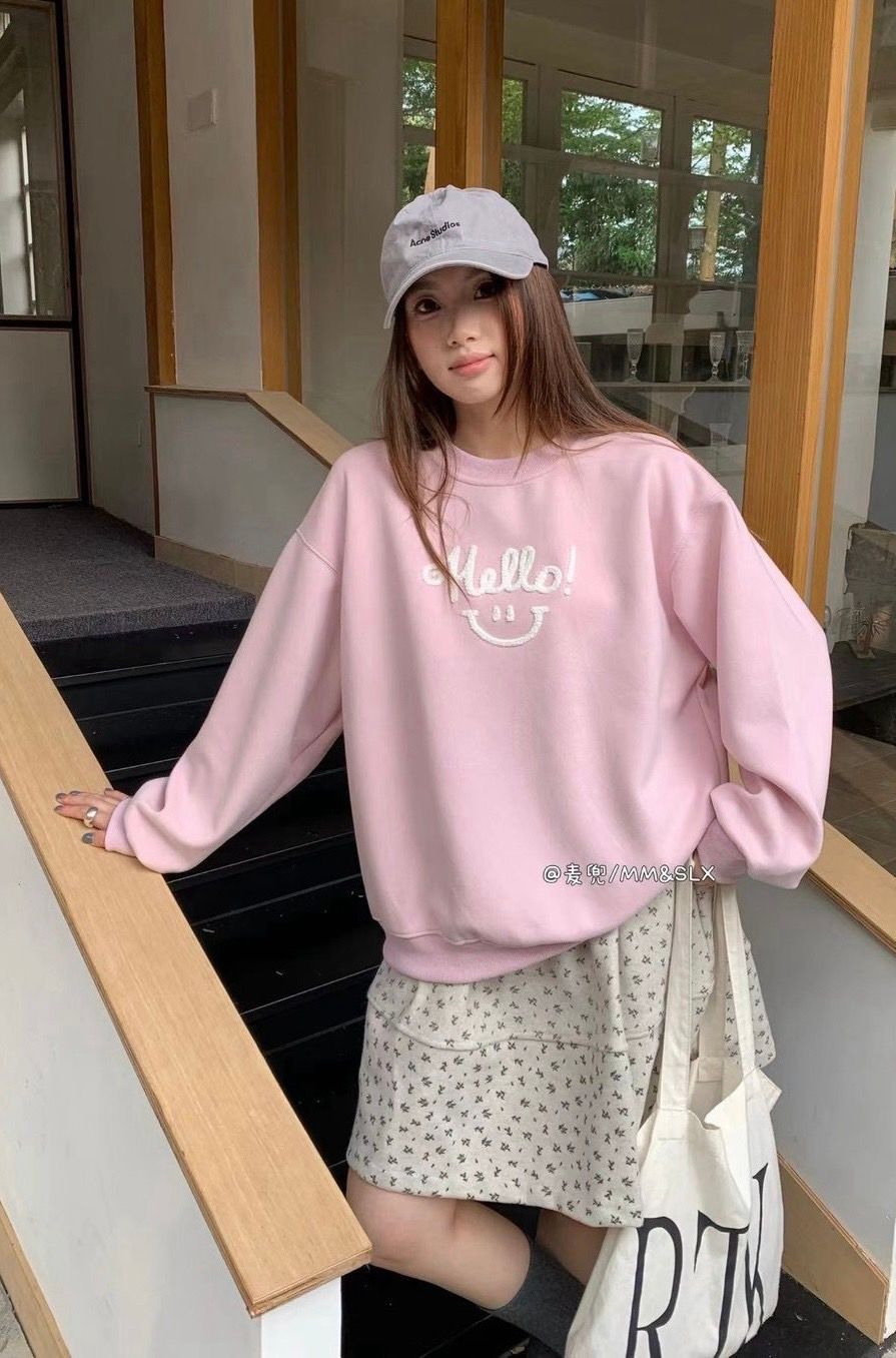 260928Hello 笑臉毛巾刺繡圓領衛衣