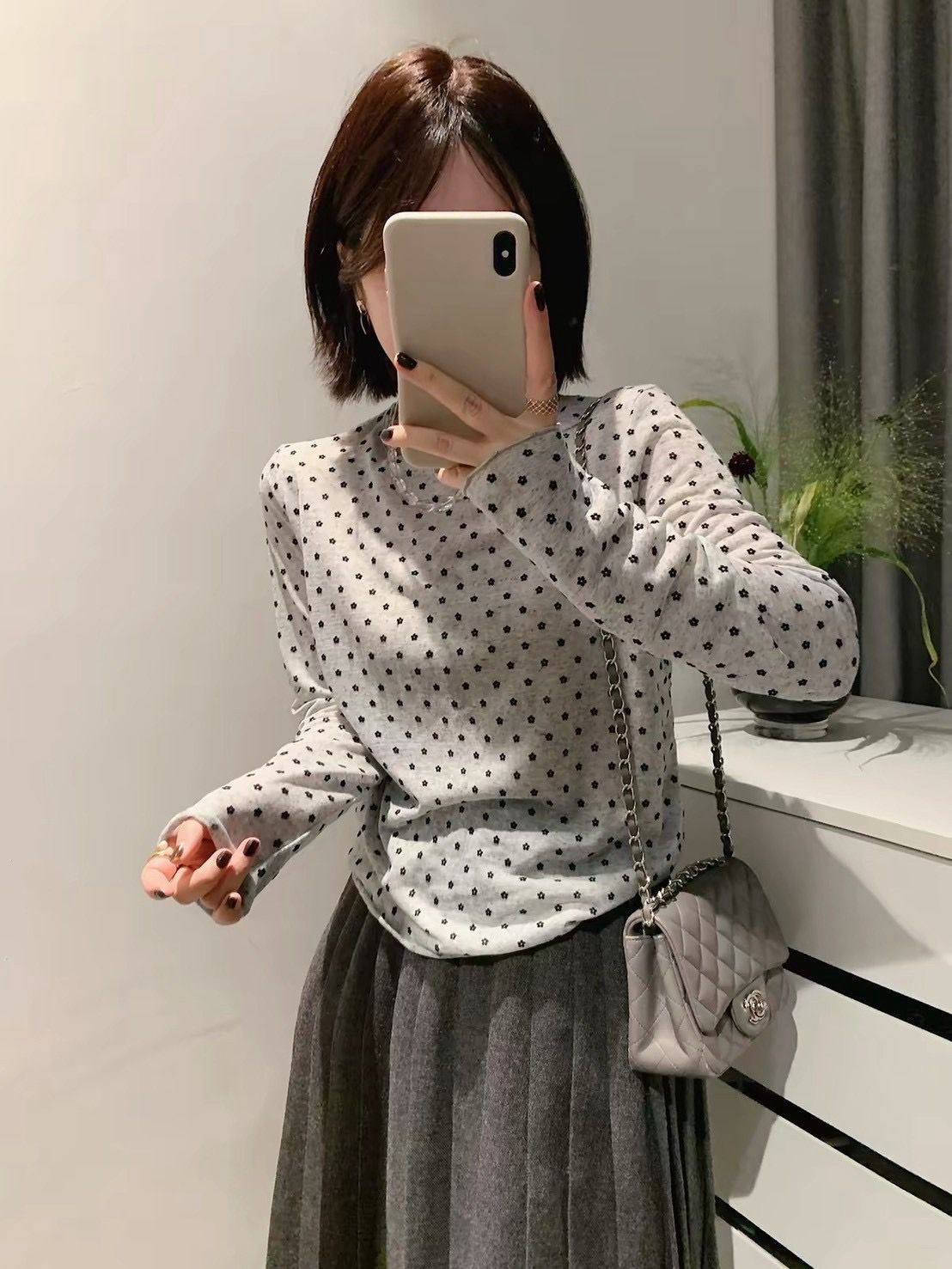 260929甜美氣質小花朵內搭
