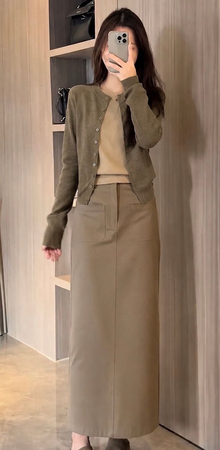 261004假兩件撞色排扣針織外套