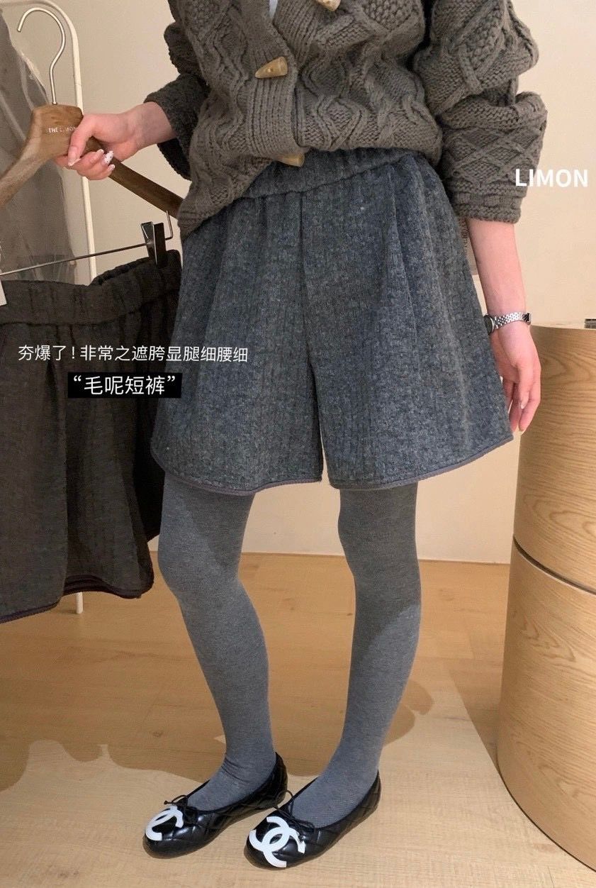 261011正版檸檬綠茶顯瘦毛呢鬆緊腰休閒短褲（含5%羊毛）