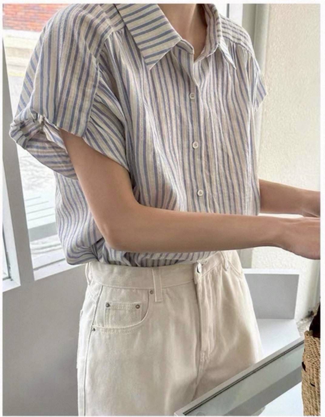 260703法式條紋肌理感襯衫